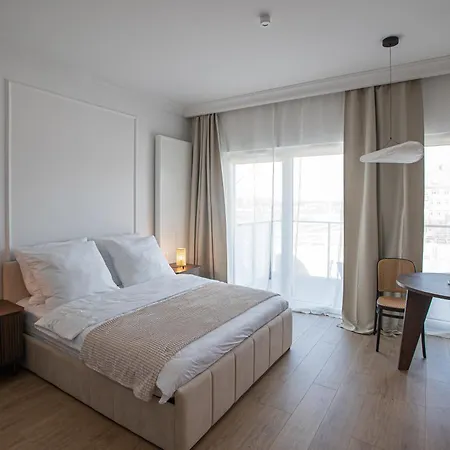 Nad Odra - Luksusowy Z Widokiem Na Odre, Tarasem I Klimatyzacja Apartment *