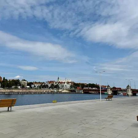 Апартаменты Nad Odra - Luksusowy Z Bocznym Widokiem Na Odre, Tarasem I Klimatyzacja Щецин